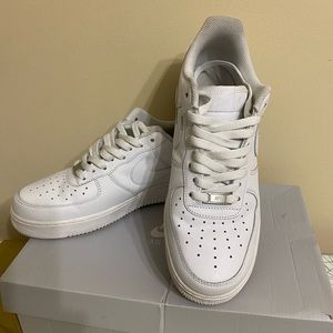 Nike Air Force 1